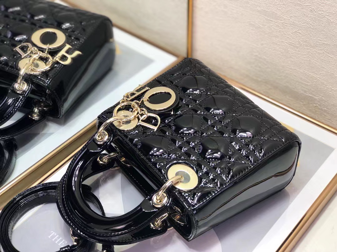 1e936df244745075e4237d6af6093a13_1722880096_5431.jpg 1e936df244745075e4237d6af6093a13_1722880096_5431.jpg