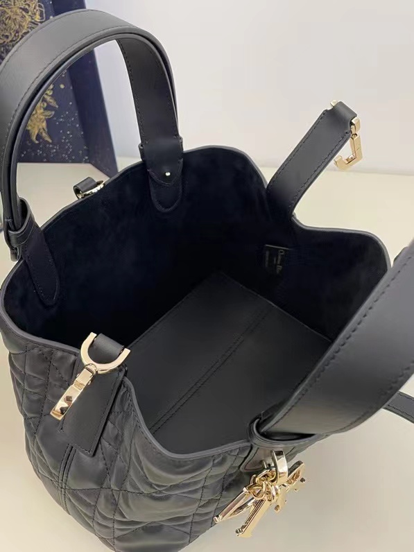 46d9c4e73d931336c22ed6bc86288724_1722967538_8664.jpg 46d9c4e73d931336c22ed6bc86288724_1722967538_8664.jpg